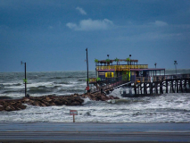 Galvestons-Street-Fishing-Pier